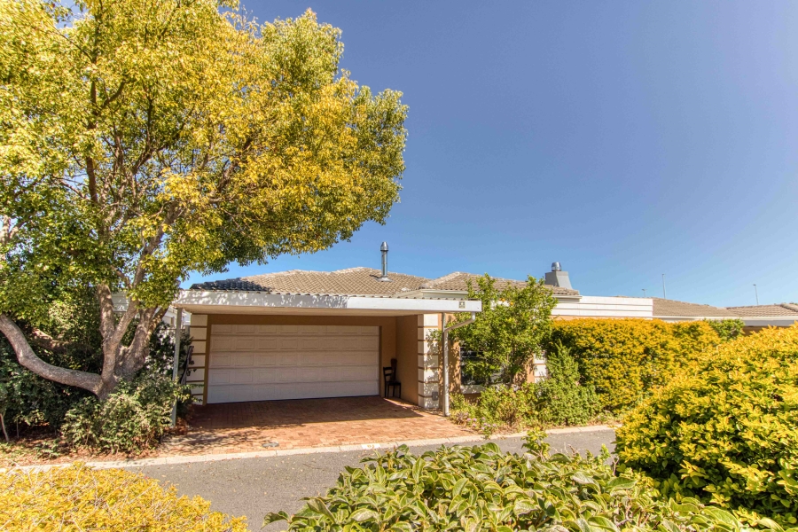 3 Bedroom Property for Sale in Somerset Ridge Western Cape